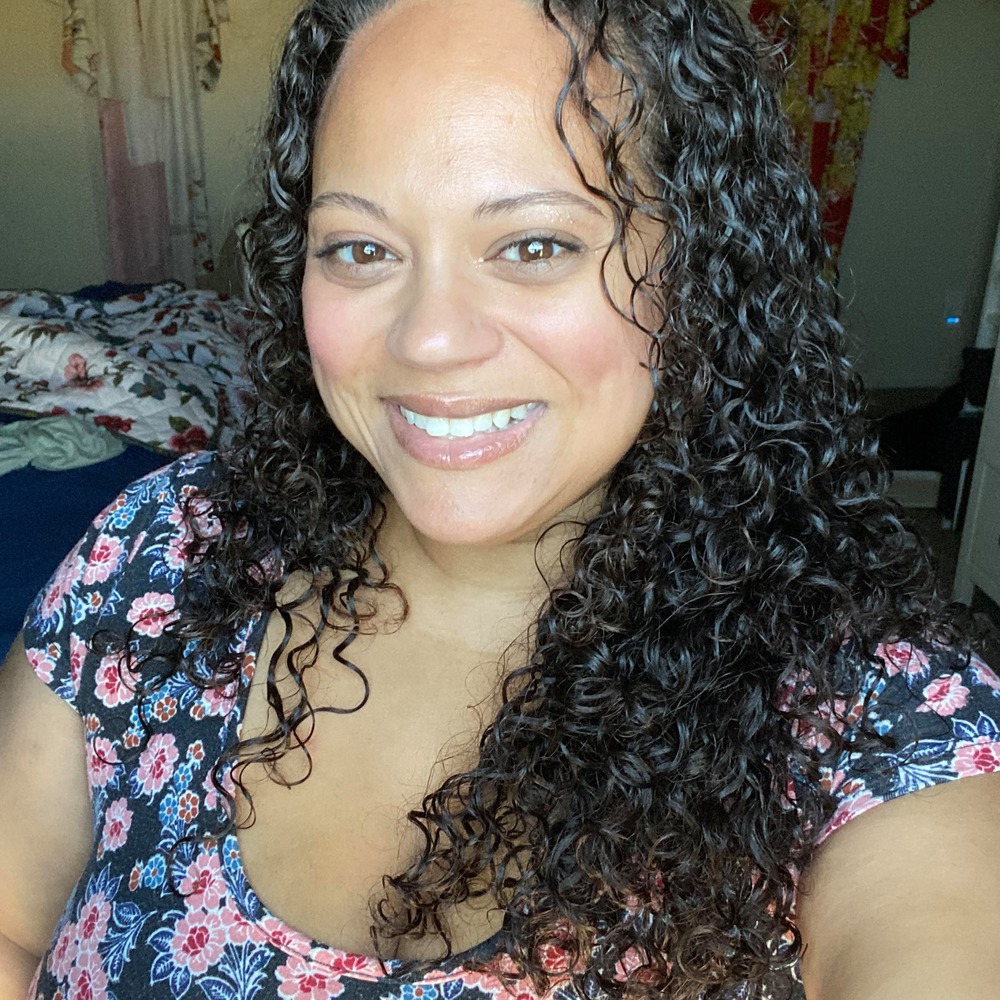 Meet your Posher, Tanira